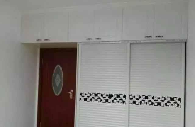 榻榻米|老公坚持客厅不吊顶！只走一圈石膏线！完工反而漂亮还实惠！