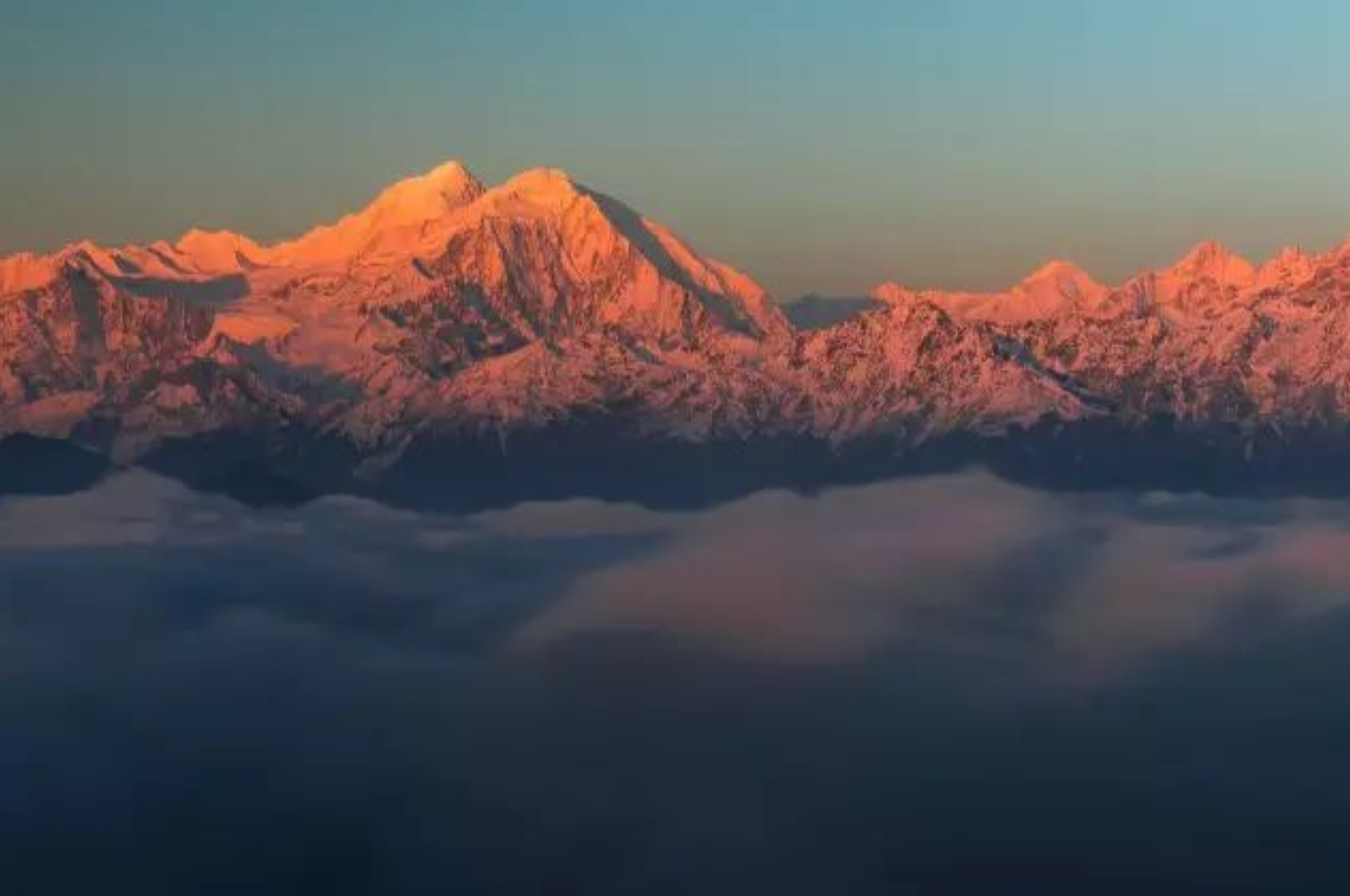 『成都』距成都172公里又一避暑胜地：98%森林覆盖，川藏线的起点!