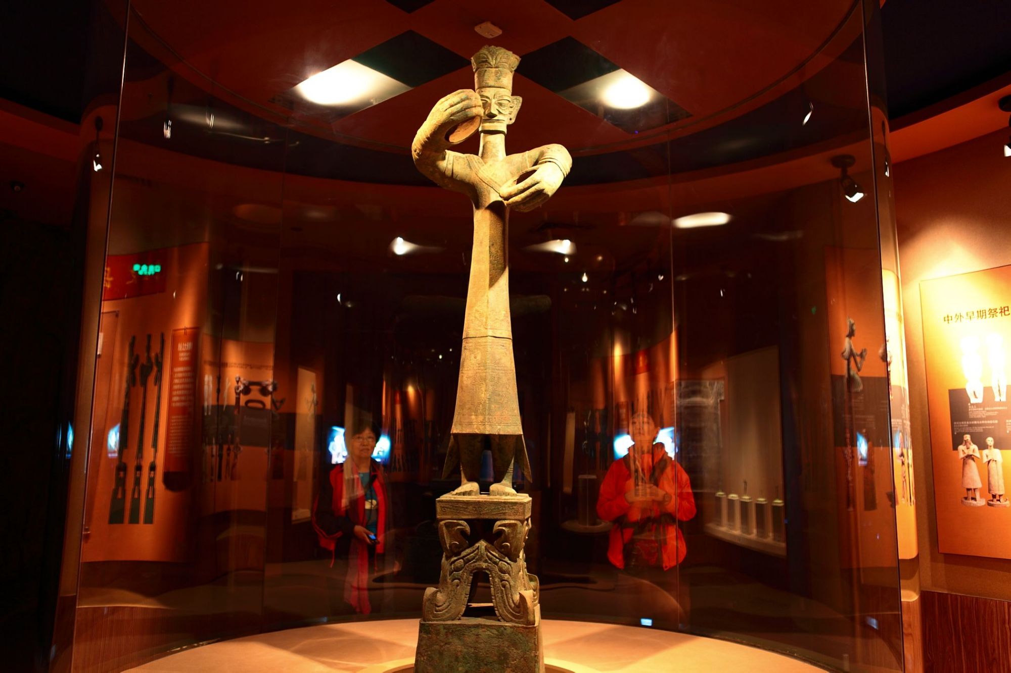 「遗迹」91年前四川发现三星堆遗址，为什么停止发掘？专家：避免损坏文物