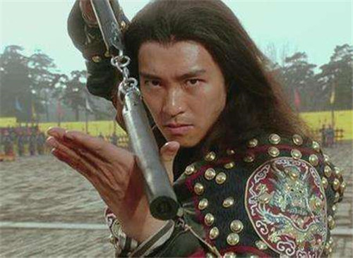 霍元甲|慈禧身边暗藏的武林高手，霍元甲连踢三脚都丝毫不动，名字很耳熟