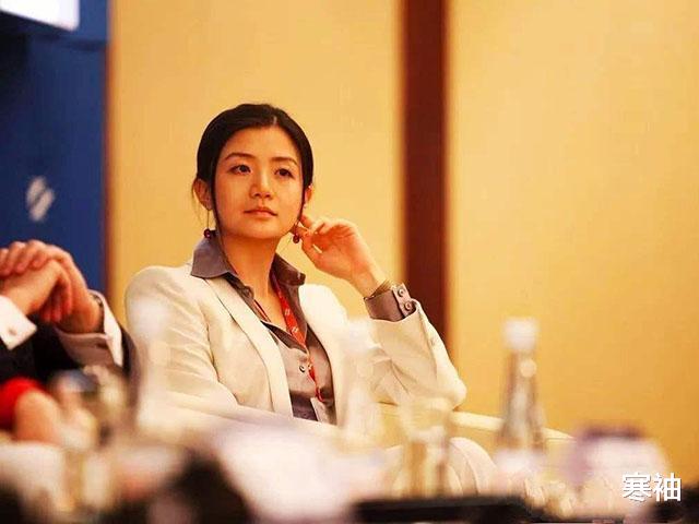 『支付宝』硅谷美女高管，被马云挖墙脚，马云承诺：来阿里上班，送劳斯莱斯