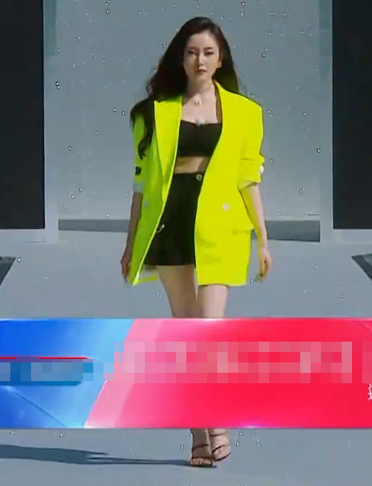 『奔跑吧兄弟』跑男迎来重磅女嘉宾，出场时都超有型，谁注意baby？太有排面了