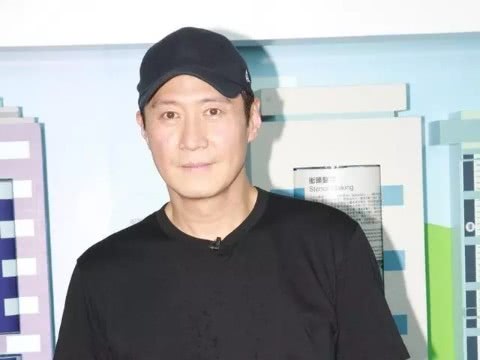 「父亲节」黎明父亲节晒宝贝“画作”，天王用身体当画布，女儿奴无疑了