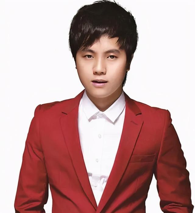 郑源|14岁开演唱会，拒绝春晚邀约的“情歌王子”郑源，如今怎样了？