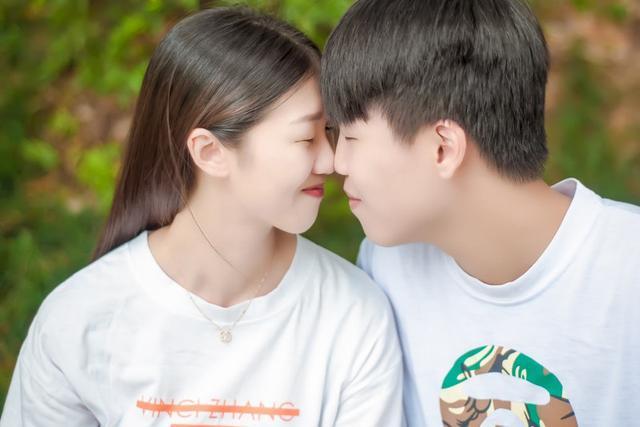 「运势」平时不解风情，关键时刻会对恋人关怀备至的星座男，值得托付终身