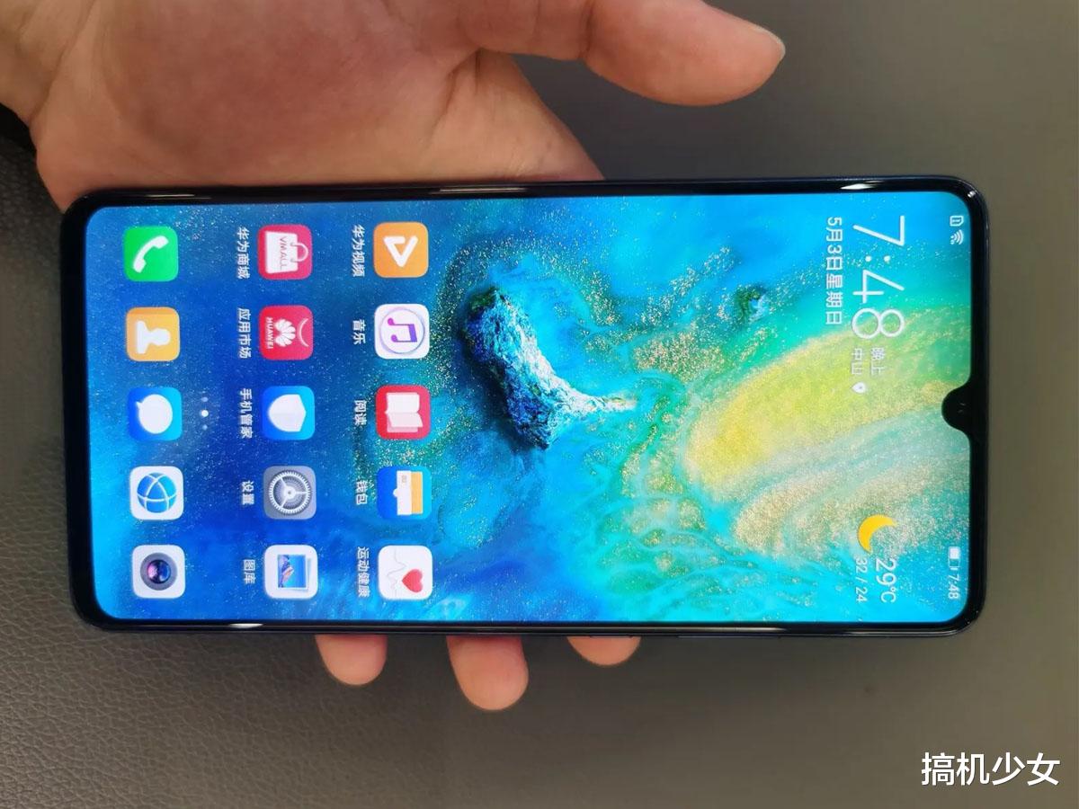 5g手机■大清仓的华为5G手机，8GB+256GB从6199跌至4099，网友：还是再见