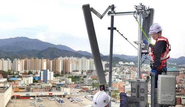 华为|好消息传来，该国巨头明确站队华为，美威胁也无动于衷