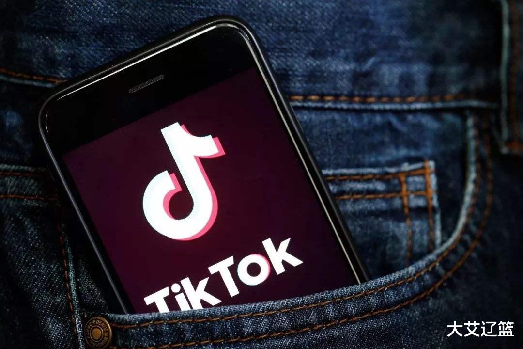 tiktok|“骨头太软还是被逼无奈”？短短3天时间，张一鸣就将TikTok拱手让人