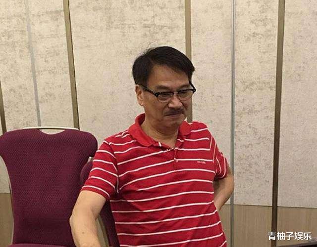 王丽坤|67岁吴孟达与84岁钟南山高铁偶遇， 年龄相差17岁，达叔却更显老