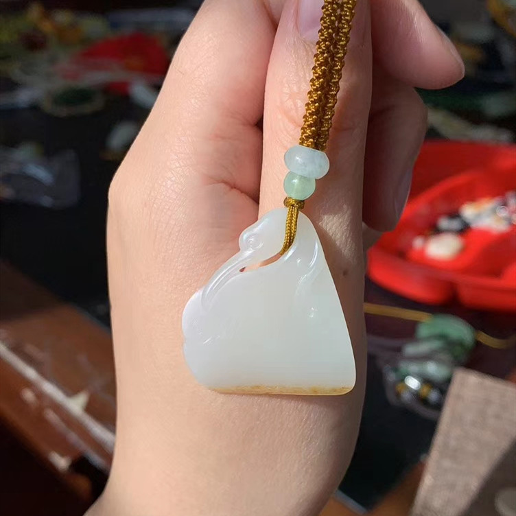 【文玩】一个和田玉鉴定师的忠告，希望对你有帮助