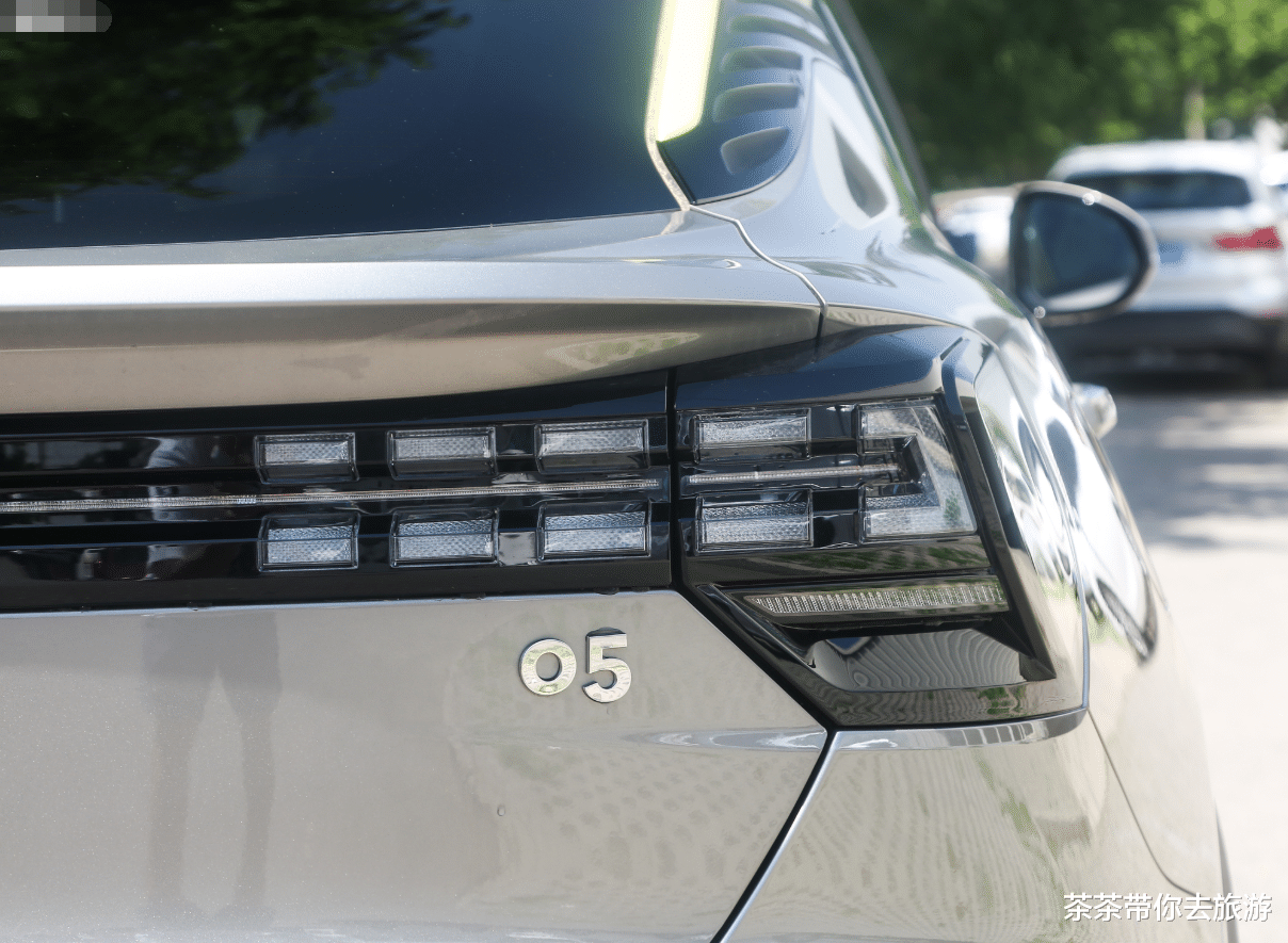 大众途观|李书福又成功了！国产“卡宴”大火，17万开出50万档次，买啥途观