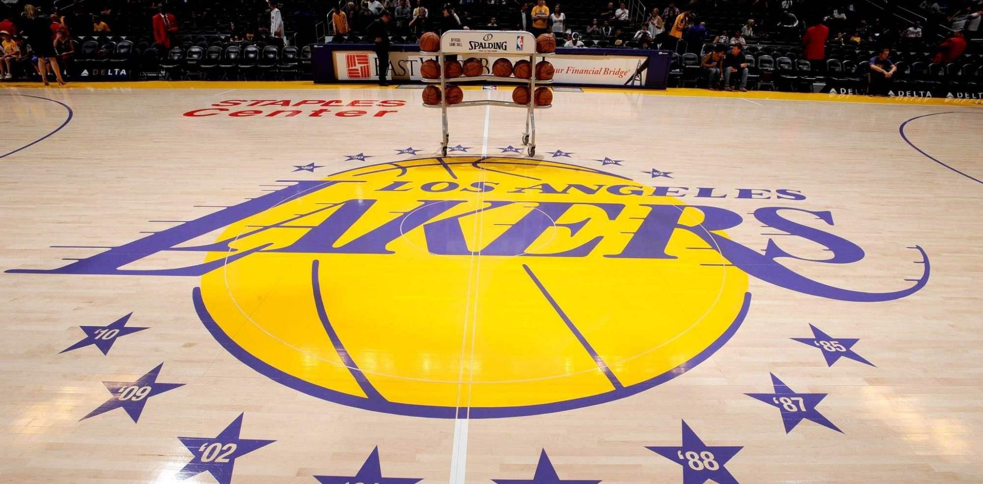 勒布朗·詹姆斯@疯狂！NBA恢复比赛时间出炉，快船宣布重要决定，詹姆斯摊上大事