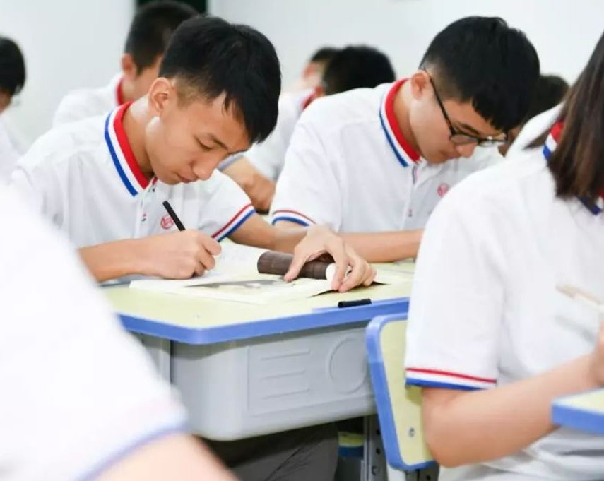 |如果高考“统一”试卷，清华北大等名额是否会被少数省份全包？