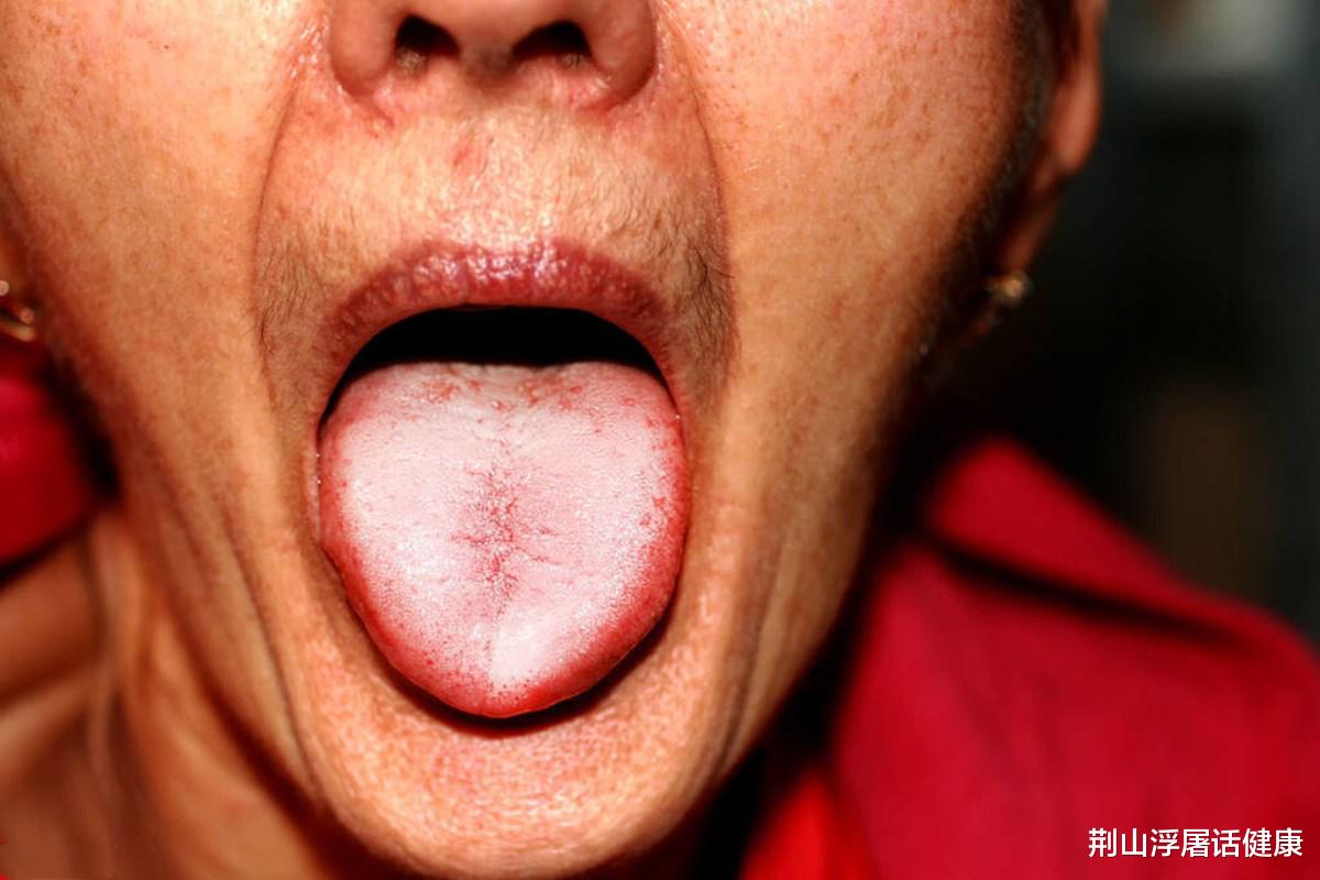 肝脏|起床后的3种行为，如果不注意，比喝酒还伤肝，很多人不以为然！