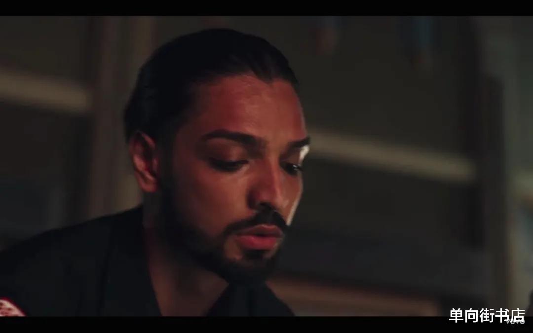 Lady Gaga|Lady Gaga的新歌又火了，这次是因为MV