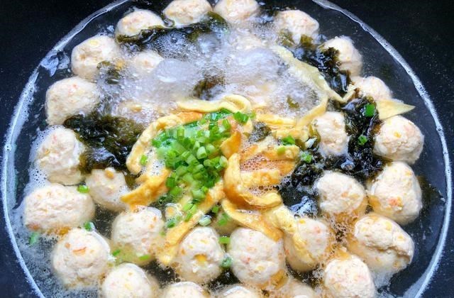 紫菜|夏天，女儿就好这一口，三天两头吃一次，低脂饱腹，解馋又减脂