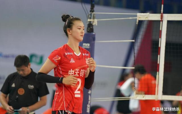 张常宁|疯狂10-1！女排第二巨头又发威冲冠，朱婷绝配下一战对轰李盈莹
