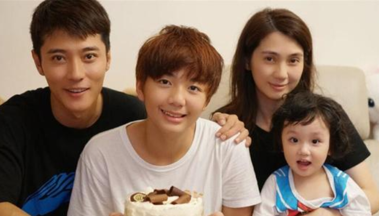 洪欣|他18年不承认自己儿子，如今儿子出道走红，他却想要认回私生子
