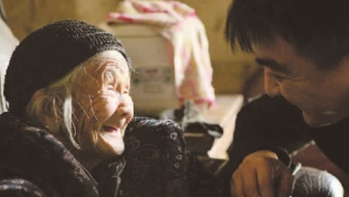 【科学家】老人在去世前，为何都会说一些听不懂的胡话？这是迷信吗？