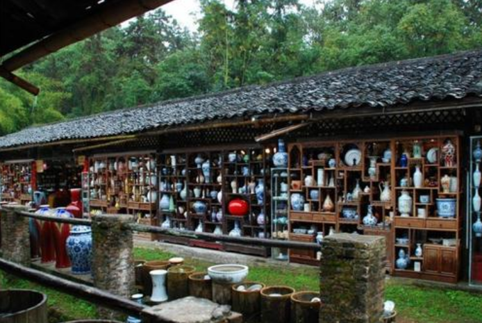 江西|江西让人惋惜的城市，曾经享誉世界，如今却仅为四线小城