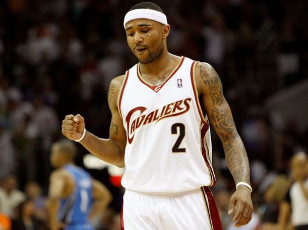 『斯蒂芬·库里』NBA五不控卫，莫不传，基不攻，其他三个人是谁？