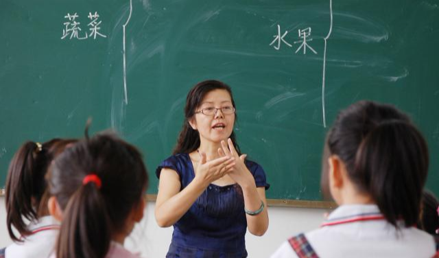 美术|师范专业已经“烂大街”?选择3个专业,毕业后学校抢着要