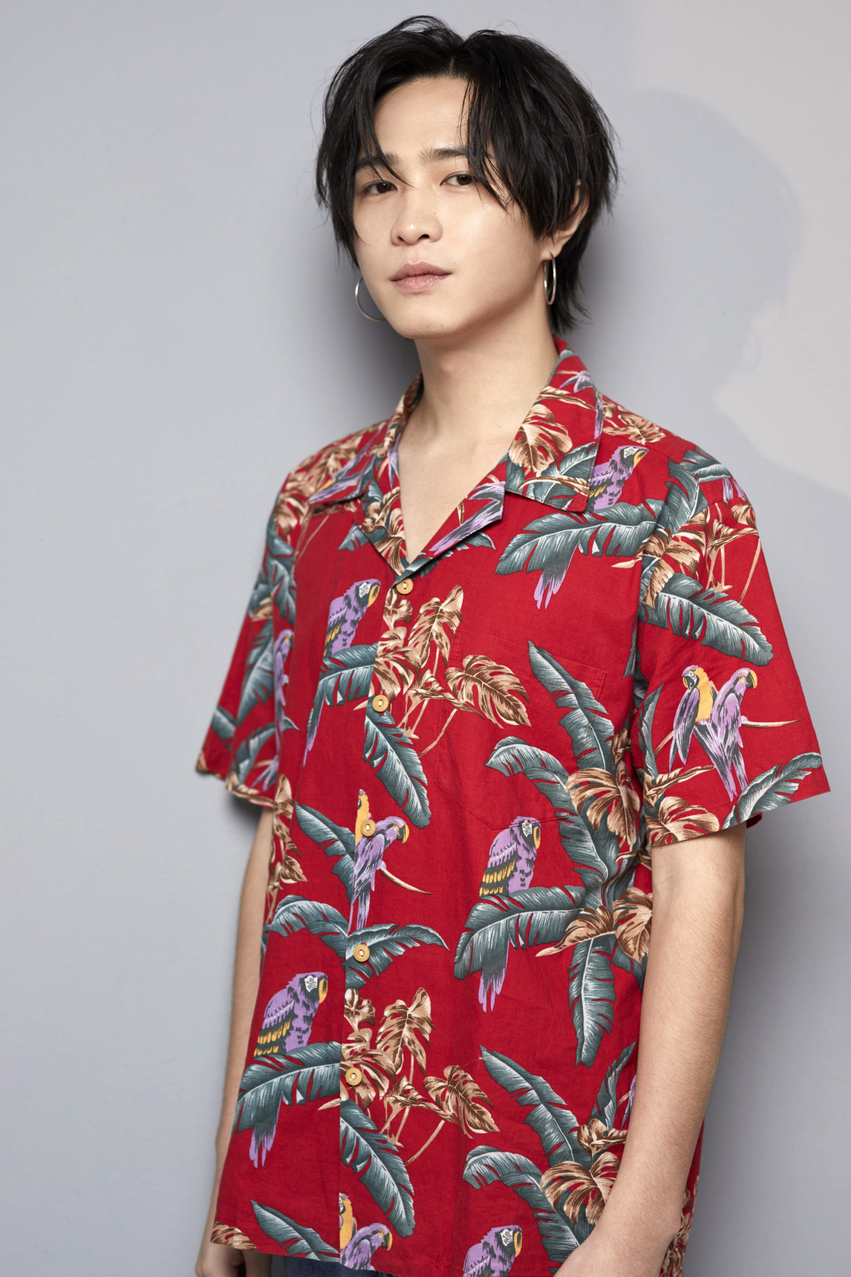 找明天 00后青少年都在听他的歌：许含光，他真的很「厌世」吗？