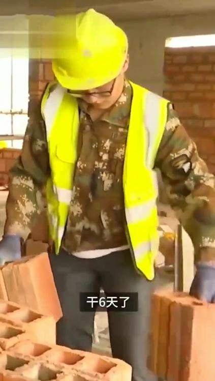食物中毒|刚刚被清华录取,小伙就去工地搬砖,老板:每天多加50元