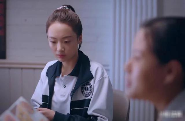 以家人之名|《以家人之名》剧中五个母亲成议论的焦点:最幸福的是庄北妈妈