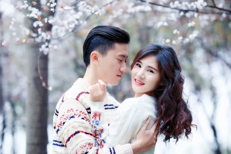 [处女座]未来十天，旧爱留恋，分手再重逢，找到回头路，爱情生生不息