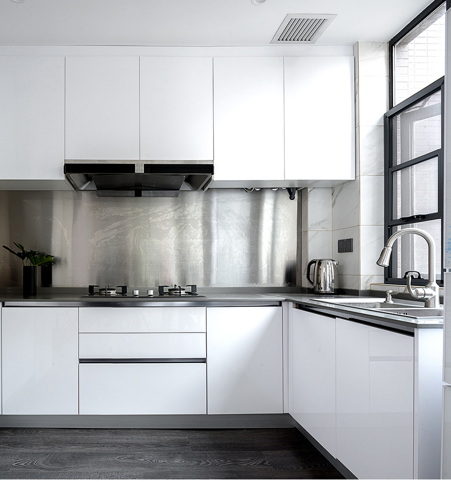 |14万整装140平四室两厅，家具家电都一起搞定