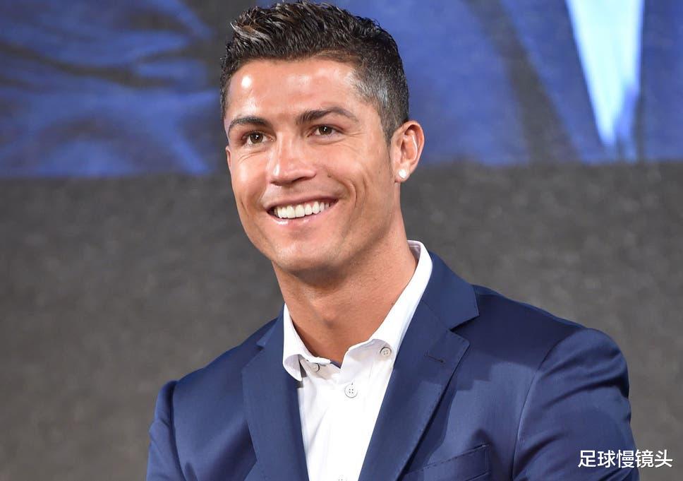 C罗@重磅！曝C罗争冠失败后考虑告别尤文，下家或曼联巴黎二选一