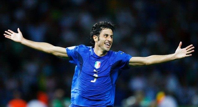 曼联|实力不够却能效力豪门球队的七大球员,第一个成为了永远的笑柄