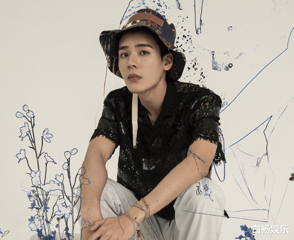 龚俊|又一“持证恋爱”高甜剧来袭,主演“CP感”满满,海报太甜了