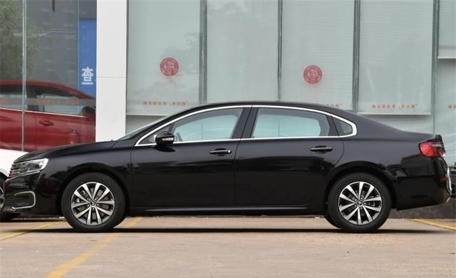 轿车|最憋屈的“中大型”轿车，4980mm长，满油1100Km，却没人欣赏