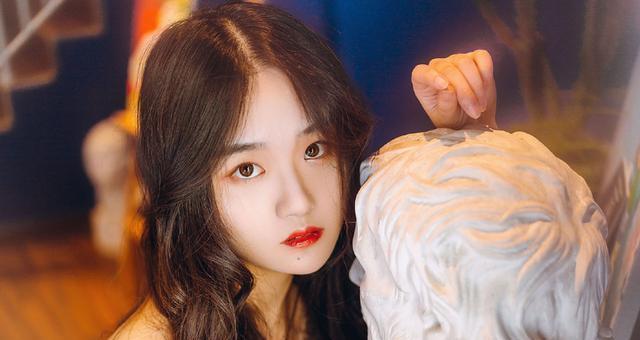 ：4月，泪眼朦胧，痛彻心扉的3星座，再生欢喜，与旧爱海誓山盟