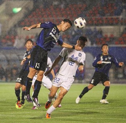 天津泰达▲9年前今天亚冠天津泰达0比2大阪钢巴小组第2出线，出场14人今何在