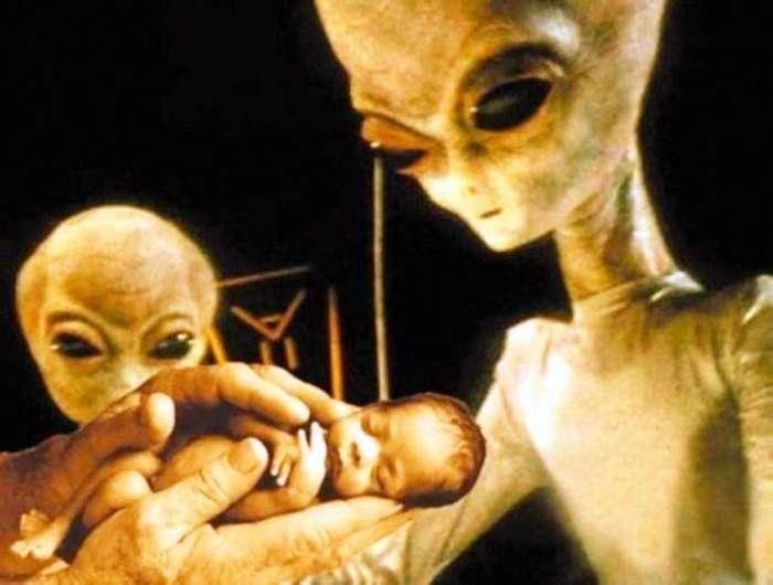 恐龙|少部分恐龙没灭绝成功进化，化身蜥蜴人现身，透露人类进化之谜