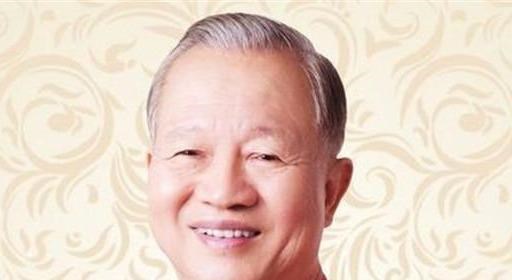 |曾仕强：为什么说长长的走廊，如果不开灯就会碰到鬼？这是迷信么