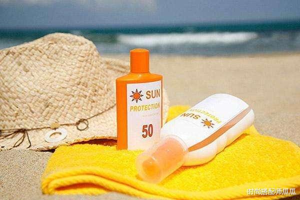 [防晒]涂防晒霜和打伞哪个更防晒？若想皮肤好，这件事你必须得知道
