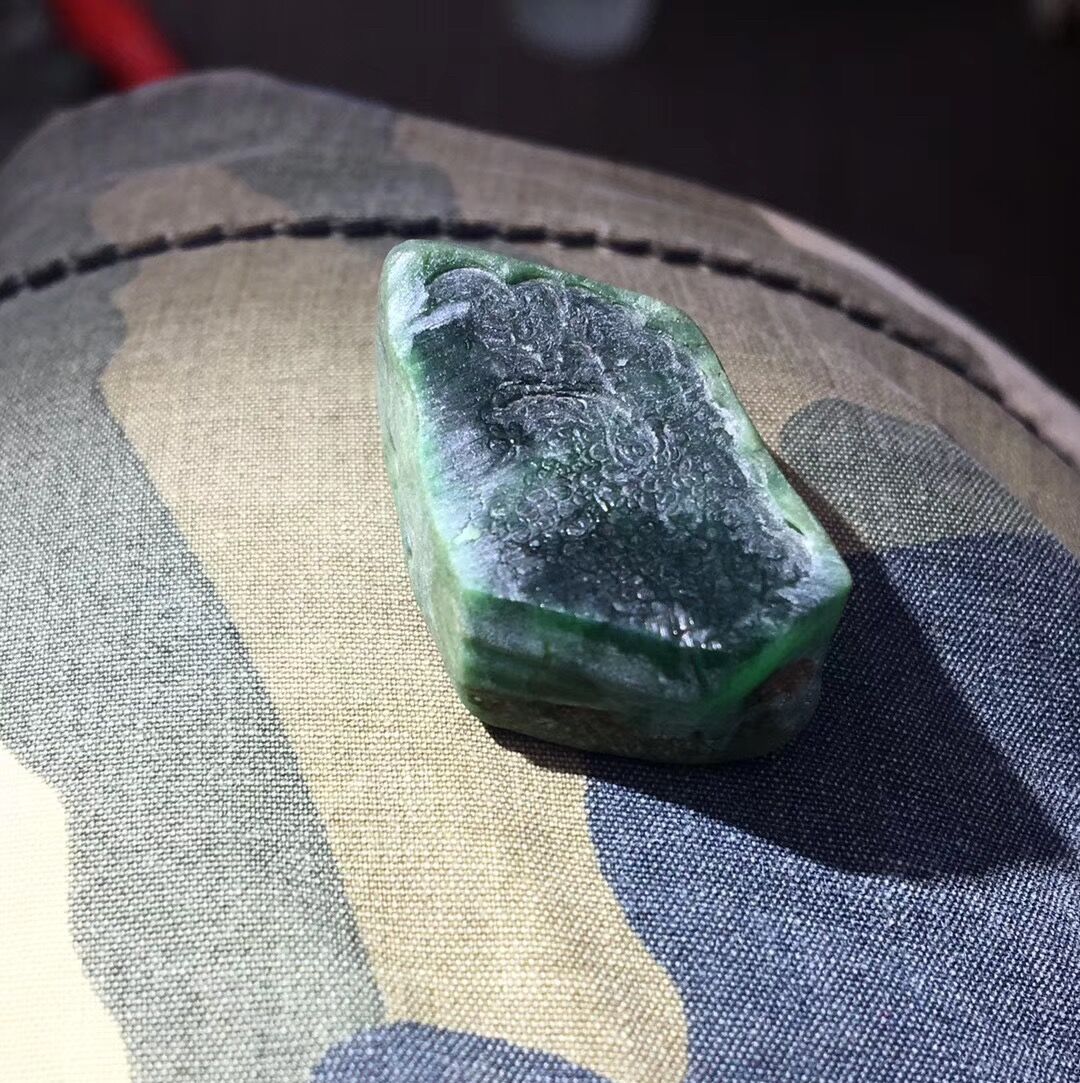 翡翠|翡翠杂谈：你还在一头雾水的玩翡翠？