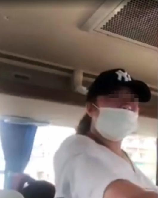 [宜兴]\活不起别活\\把你送国外病死\：如此辱骂伤残军人，良心呢