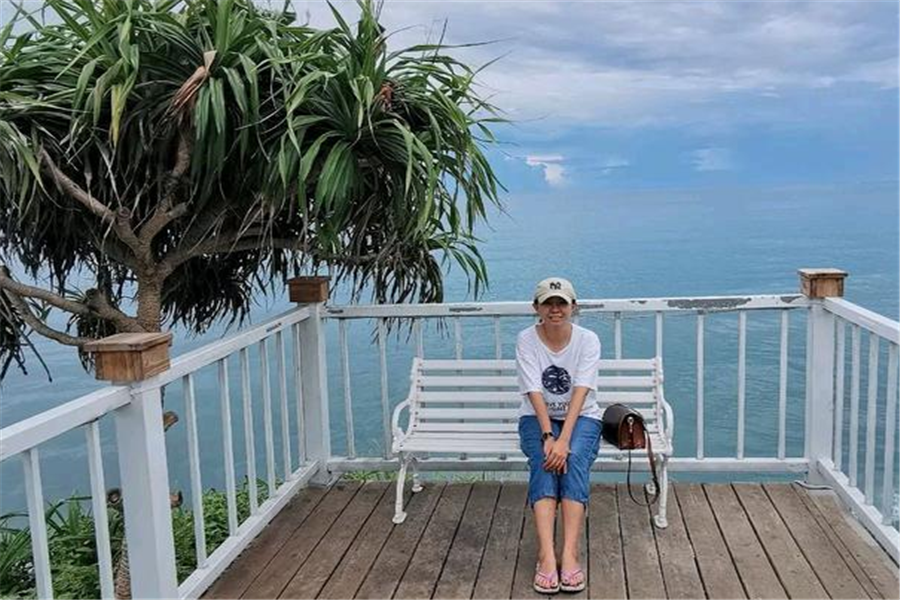 卓依婷|甜美天后卓依婷发布新动态，退出乐坛20年，今39岁过得幸福甜蜜