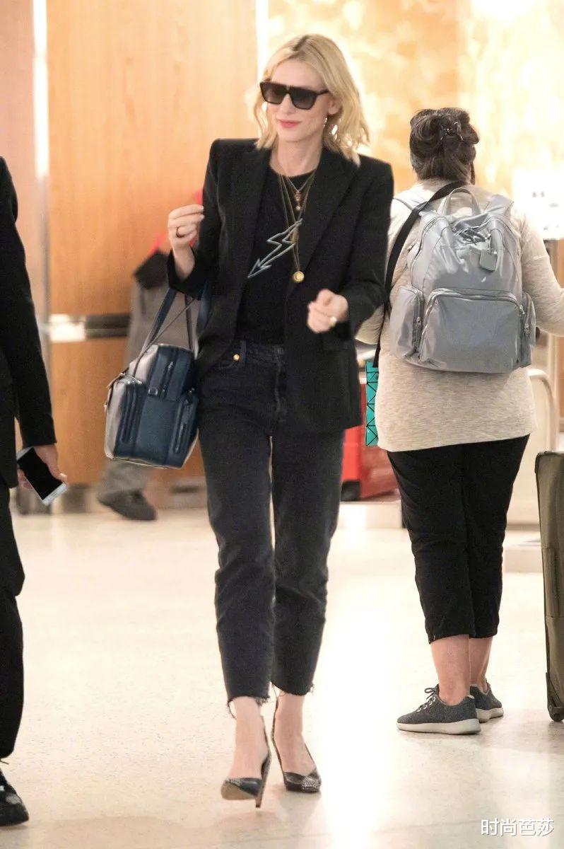 短发|短发平胸的刘雨昕代言内衣，不行？