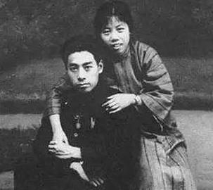 顾顺章|他是因顾顺章叛变而牺牲的最高级别领导人,四肢被钉在墙上后惨死