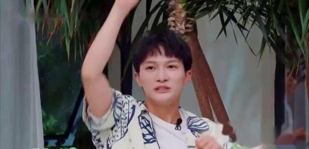 周深|从默默无闻到大红大紫，周深这个“笨小孩”到底做对了什么？