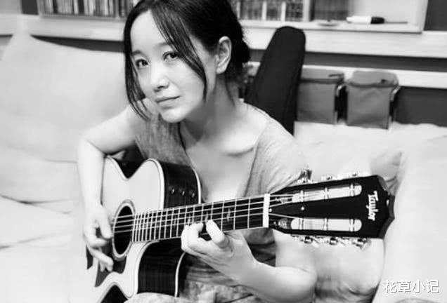 「春晚」曾连续5次登上春晚，和恩师同居怀孕被骗堕胎，如今年过半百嫩如少女