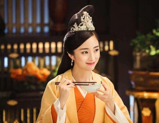 遵义会议|本是皇后却遭裸刑：被俘后受尽侮辱，受刑之后仍被斩首