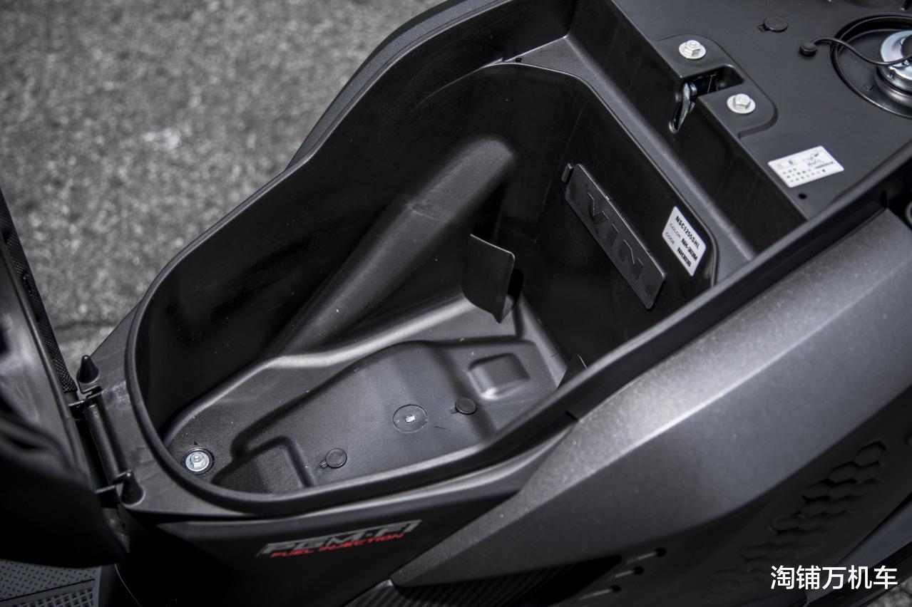 本田|万元级小踏板绝佳之选 新大洲本田裂行RX125