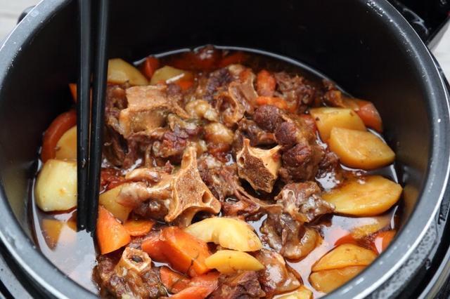 牛肉|三伏天，吃鸡鸭鱼肉不如吃它，45元一斤不算贵，健脑强筋骨